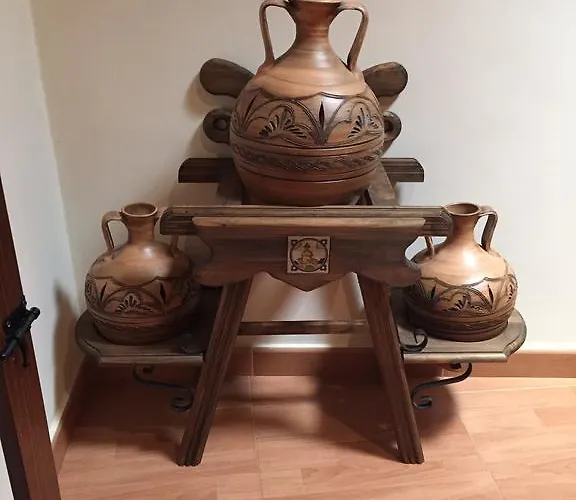 La Luna Aldeanueva del Camino